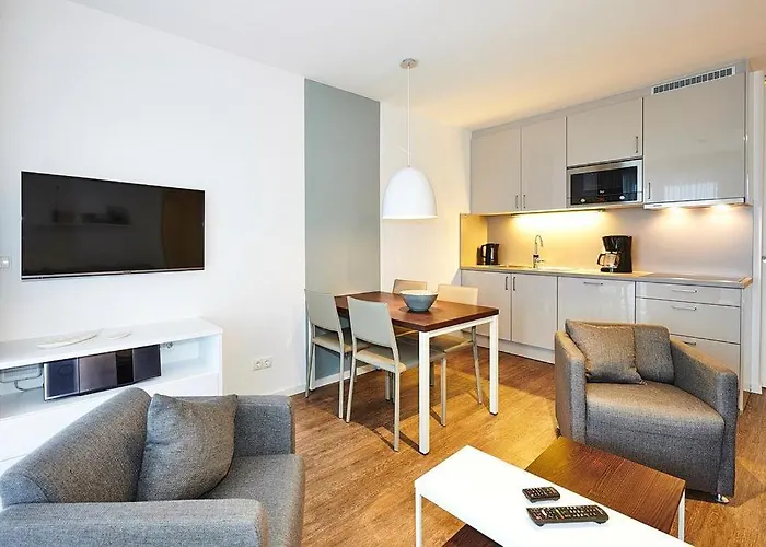 Lejlighed Deichhaeuser Anna Kueste Deichhaeuser Anna Kueste 4-21 *